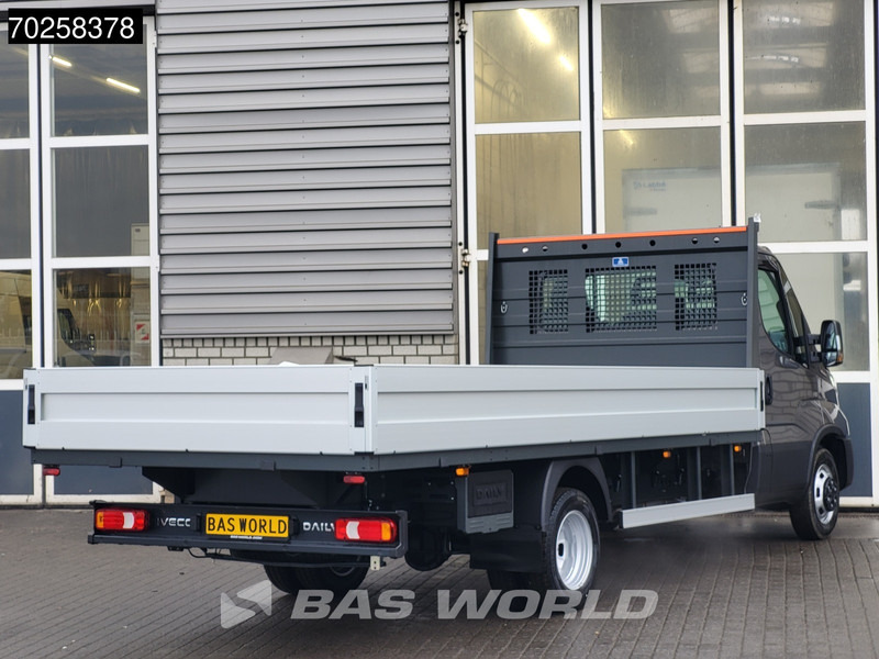 Iveco Daily 35C21 3.0L Automaat 210PK 2025-Model Open laadbak Dubbellucht CarPlay ACC LED 3,5T Trekvermogen Euro6 Pritsche Pickup Airco - Carrinha de caixa aberta: foto 5 Iveco Daily 35C21 3.0L Automaat 210PK 2025-Model Open laadbak Dubbellucht CarPlay ACC LED 3,5T Trekvermogen Euro6 Pritsche Pickup Airco - Carrinha de caixa aberta: foto 5