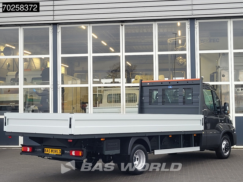 Iveco Daily 35C21 3.0L Automaat 210PK 2025-Model Open laadbak Dubbellucht CarPlay ACC LED 3,5T Trekvermogen Euro6 Pritsche Pickup Airco - Carrinha de caixa aberta: foto 2 Iveco Daily 35C21 3.0L Automaat 210PK 2025-Model Open laadbak Dubbellucht CarPlay ACC LED 3,5T Trekvermogen Euro6 Pritsche Pickup Airco - Carrinha de caixa aberta: foto 2