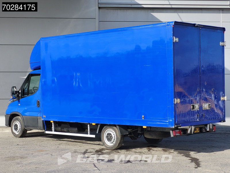 Iveco Daily 35S14 Automaat Bakwagen Achterdeuren 488cm lang! Airco Cruise Euro6 Meubelbak Koffer 23m3 Airco Cruise control - Carrinha de contentor: foto 2 Iveco Daily 35S14 Automaat Bakwagen Achterdeuren 488cm lang! Airco Cruise Euro6 Meubelbak Koffer 23m3 Airco Cruise control - Carrinha de contentor: foto 2