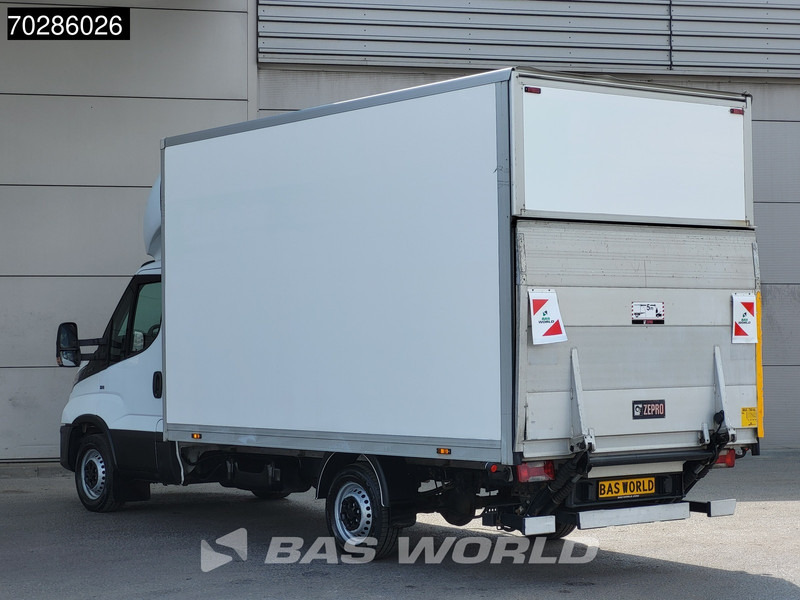 Iveco Daily 35S14 Laadklep Zijdeur Bakwagen Airco Cruise Euro6 Meubelbak Koffer 20m3 Airco Cruise control - Carrinha de contentor: foto 2 Iveco Daily 35S14 Laadklep Zijdeur Bakwagen Airco Cruise Euro6 Meubelbak Koffer 20m3 Airco Cruise control - Carrinha de contentor: foto 2