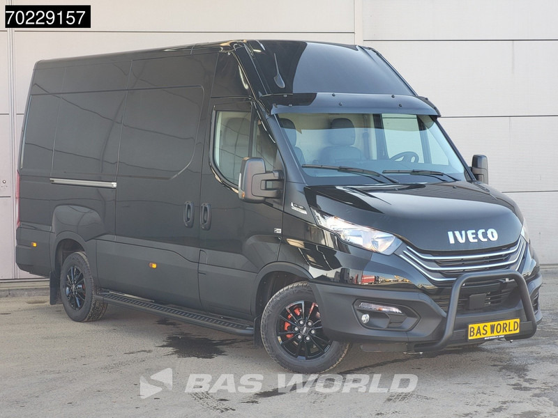 Iveco Daily 35S16 Automaat Black Edition L2H2 Airco Cruise LM-Velgen 3500kg trekgewicht Euro6 L2 12m3 Airco Cruise control - Furgão: foto 2 Iveco Daily 35S16 Automaat Black Edition L2H2 Airco Cruise LM-Velgen 3500kg trekgewicht Euro6 L2 12m3 Airco Cruise control - Furgão: foto 2
