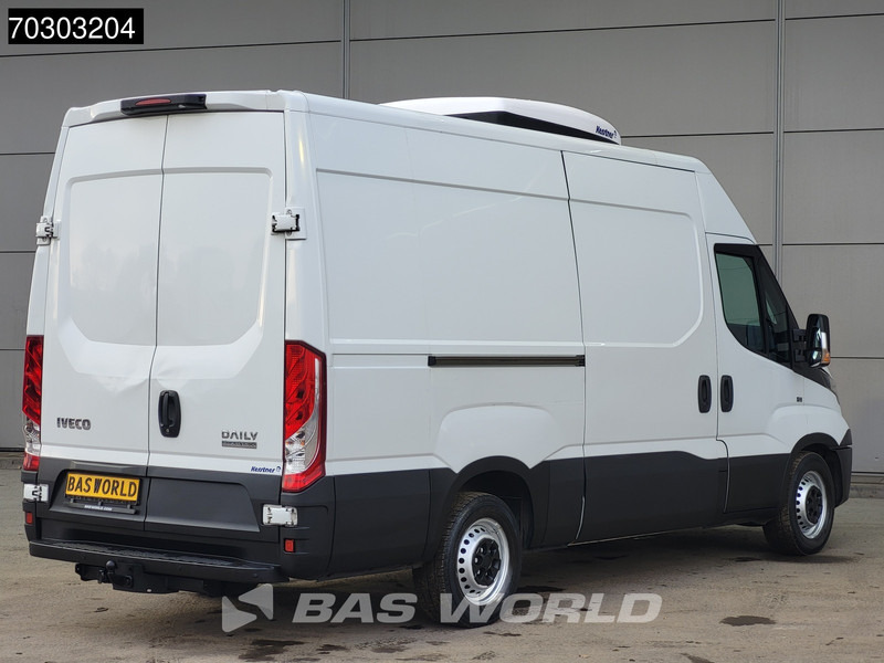 Iveco Daily 35S16 Automaat Koelwagen Kerstner 230v Stekker L2H2 3,5t Trekhaak 160PK Airco Cruise Parkeersensoren Euro6 Koel Koeler Kühl Kühl - Carrinha frigorífica: foto 5 Iveco Daily 35S16 Automaat Koelwagen Kerstner 230v Stekker L2H2 3,5t Trekhaak 160PK Airco Cruise Parkeersensoren Euro6 Koel Koeler Kühl Kühl - Carrinha frigorífica: foto 5
