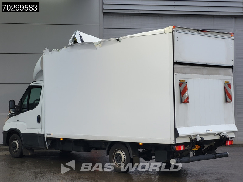 Iveco Daily 35S16 Laadklep Automaat SCHADE Bakwagen 160PK Airco Camera Euro6 Meubelbak Koffer Airco - Carrinha de contentor: foto 2 Iveco Daily 35S16 Laadklep Automaat SCHADE Bakwagen 160PK Airco Camera Euro6 Meubelbak Koffer Airco - Carrinha de contentor: foto 2