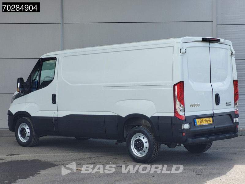 Iveco Daily 35S18 3.0L Automaat 180PK Airco Cruise 3,5t Trekgewicht Euro6 APK 05-2026 9m3 Airco Cruise control - Furgão: foto 2 Iveco Daily 35S18 3.0L Automaat 180PK Airco Cruise 3,5t Trekgewicht Euro6 APK 05-2026 9m3 Airco Cruise control - Furgão: foto 2