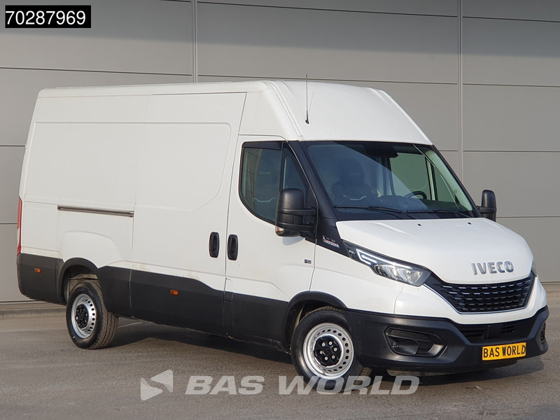 Iveco Daily 35S18 3.0L Automaat L2H2 3,5t Trekhaak 180PK LED Navi Airco Cruise Camera Euro6 L2 12m3 Airco Trekhaak Cruise control - Furgão: foto 5 Iveco Daily 35S18 3.0L Automaat L2H2 3,5t Trekhaak 180PK LED Navi Airco Cruise Camera Euro6 L2 12m3 Airco Trekhaak Cruise control - Furgão: foto 5