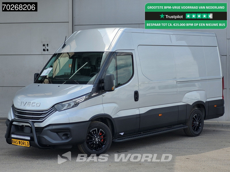 Iveco Daily 35S21 3.0L Automaat Black Edition L2H2 LED ACC Airco Camera 3,5t Trekgewicht Parkeersensoren L3 12m3 Airco - Furgão: foto 1 Iveco Daily 35S21 3.0L Automaat Black Edition L2H2 LED ACC Airco Camera 3,5t Trekgewicht Parkeersensoren L3 12m3 Airco - Furgão: foto 1