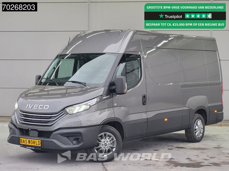 Iveco Daily 35S21 Automaat 2025 model L2H2 Trekhaak Tacho ACC LED CarPlay Velgen Camera 12m3 Airco Trekhaak - Furgão: foto 1 Iveco Daily 35S21 Automaat 2025 model L2H2 Trekhaak Tacho ACC LED CarPlay Velgen Camera 12m3 Airco Trekhaak - Furgão: foto 1