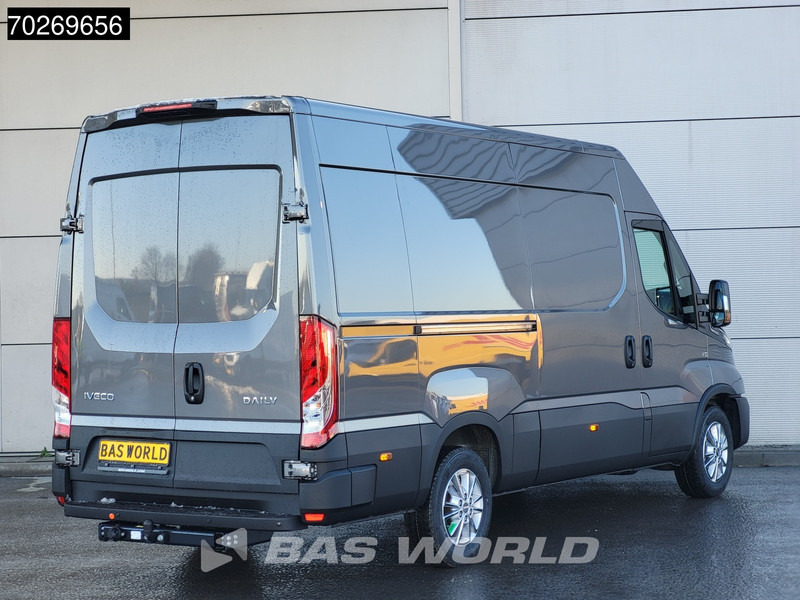 Iveco Daily 35S21 Automaat 2025 model L2H2 Trekhaak Tacho ACC LED CarPlay Velgen Camera 12m3 Airco Trekhaak - Furgão: foto 3 Iveco Daily 35S21 Automaat 2025 model L2H2 Trekhaak Tacho ACC LED CarPlay Velgen Camera 12m3 Airco Trekhaak - Furgão: foto 3