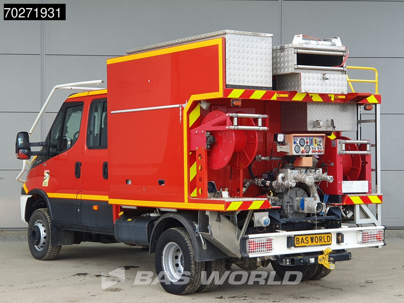 Iveco Daily 70C17 4x4 Achleitner Firetruck Brandweerwagen AWD Allrad Camper 1200liter Airco Dubbel cabine Trekhaak Cruise control - Ambulância: foto 2 Iveco Daily 70C17 4x4 Achleitner Firetruck Brandweerwagen AWD Allrad Camper 1200liter Airco Dubbel cabine Trekhaak Cruise control - Ambulância: foto 2