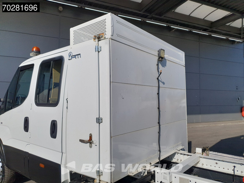 Carrinha basculante Iveco Daily 70C18 3.0L Kipper Dubbel Cabine Dubbellucht 3,5t Trekhaak Airco Cruise Euro6 Tipper Benne Kieper 2m3 Airco Trekhaak Cruise contr: foto 6