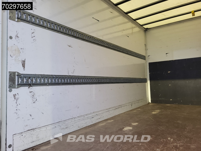 Carrinha de contentor MAN TGE 3.140 Bakwagen Achterdeuren Airco Cruise Camera Euro6 Meubelbak Koffer Airco Cruise control: foto 7 Carrinha de contentor MAN TGE 3.140 Bakwagen Achterdeuren Airco Cruise Camera Euro6 Meubelbak Koffer Airco Cruise control: foto 7