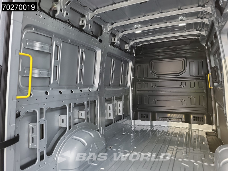 MAN TGE 3.180 Automaat 2025 model Facelift L3H3 ACC Trekhaak L2H2 | 11m3 Airco - Furgão: foto 3 MAN TGE 3.180 Automaat 2025 model Facelift L3H3 ACC Trekhaak L2H2 | 11m3 Airco - Furgão: foto 3