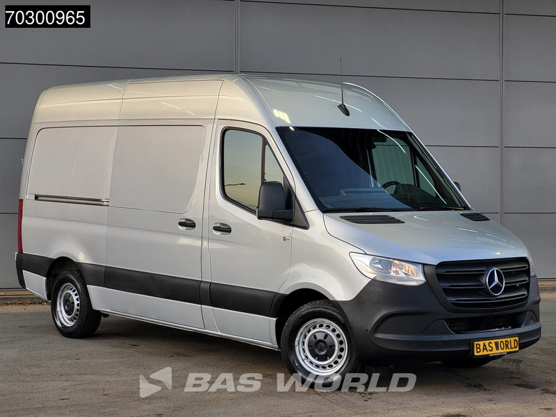 Mercedes-Benz Sprinter 315 CDI Automaat L2H2 150PK Airco Camera Parkeersensoren MBUX CarPlay Euro6 L2 Airco - Furgão compacto: foto 3 Mercedes-Benz Sprinter 315 CDI Automaat L2H2 150PK Airco Camera Parkeersensoren MBUX CarPlay Euro6 L2 Airco - Furgão compacto: foto 3