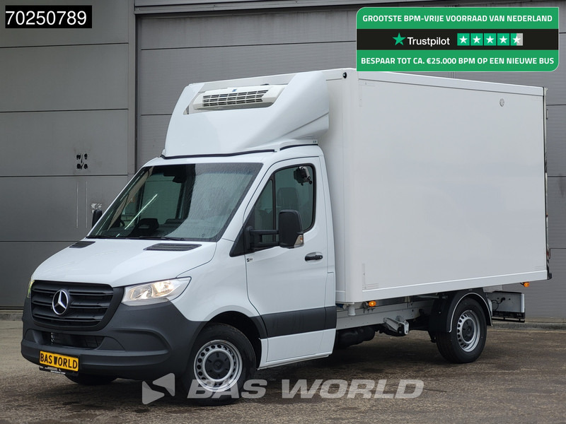 Mercedes-Benz Sprinter 315 CDI Koelwagen 2025model Thermo King V-300max 230V stekker Bakwagen Koel Kühlwagen 13m3 Airco Cruise control - Carrinha frigorífica: foto 1 Mercedes-Benz Sprinter 315 CDI Koelwagen 2025model Thermo King V-300max 230V stekker Bakwagen Koel Kühlwagen 13m3 Airco Cruise control - Carrinha frigorífica: foto 1