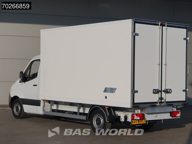 Mercedes-Benz Sprinter 315 CDI Koelwagen Achterdeuren Thermo King C-250 Airco Carplay MBUX Koel Koeler Kühl Kühler Kühlwagen Kühlkoffer 17m3 Airco - Carrinha frigorífica: foto 2 Mercedes-Benz Sprinter 315 CDI Koelwagen Achterdeuren Thermo King C-250 Airco Carplay MBUX Koel Koeler Kühl Kühler Kühlwagen Kühlkoffer 17m3 Airco - Carrinha frigorífica: foto 2