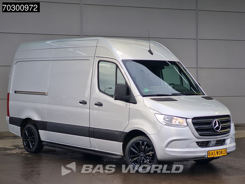 Mercedes-Benz Sprinter 315 CDI Special Edition Automaat L2H2 Airco Camera Parkeersensoren v+a MBUX CarPlay Velgen Euro6 L2 Airco - Furgão compacto: foto 3 Mercedes-Benz Sprinter 315 CDI Special Edition Automaat L2H2 Airco Camera Parkeersensoren v+a MBUX CarPlay Velgen Euro6 L2 Airco - Furgão compacto: foto 3
