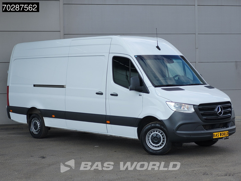 Mercedes-Benz Sprinter 317 CDI Automaat L3H2 3500KG 170PK Airco Cruise Camera Parkeersensoren MBUX CarPlay Euro6 L3 16m3 Airco Trekhaak - Furgão: foto 3 Mercedes-Benz Sprinter 317 CDI Automaat L3H2 3500KG 170PK Airco Cruise Camera Parkeersensoren MBUX CarPlay Euro6 L3 16m3 Airco Trekhaak - Furgão: foto 3