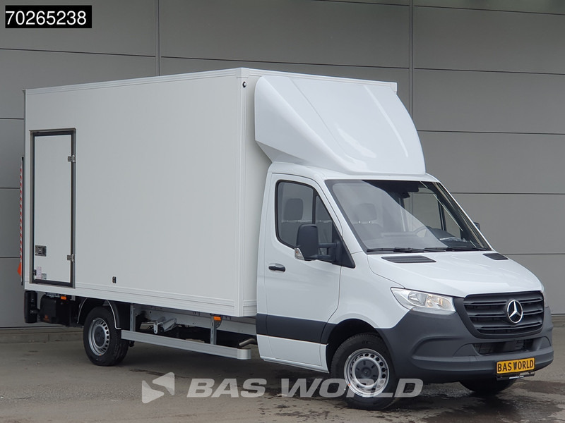 Mercedes-Benz Sprinter 317 CDI Automaat Laadklep Zijdeur Bakwagen Navi Airco Cruise MBUX Euro6 Meubelbak Koffer 21m3 Airco Cruise control - Carrinha de contentor: foto 5 Mercedes-Benz Sprinter 317 CDI Automaat Laadklep Zijdeur Bakwagen Navi Airco Cruise MBUX Euro6 Meubelbak Koffer 21m3 Airco Cruise control - Carrinha de contentor: foto 5