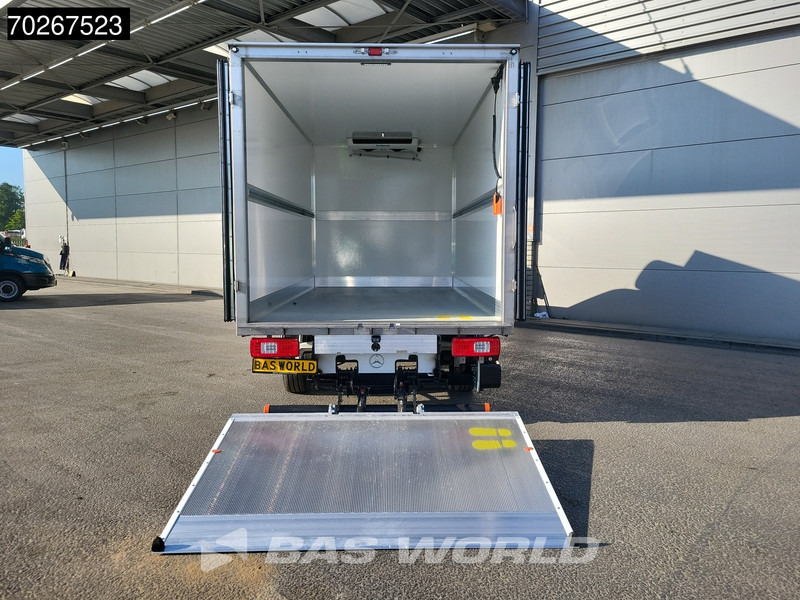 Mercedes-Benz Sprinter 317 CDI Koelwagen Vriezer Laadklep Thermo King V-200 MAX 230V Stekker LED Airco Euro6 Koel Koeler Kühl Kühler Vries Vriezer Kühl - Carrinha frigorífica: foto 3 Mercedes-Benz Sprinter 317 CDI Koelwagen Vriezer Laadklep Thermo King V-200 MAX 230V Stekker LED Airco Euro6 Koel Koeler Kühl Kühler Vries Vriezer Kühl - Carrinha frigorífica: foto 3