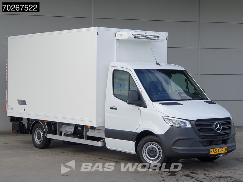 Mercedes-Benz Sprinter 317 CDI Koelwagen Vriezer Laadklep Thermo King V-200 MAX 230V Stekker LED Airco Euro6 Koel Koeler Kühl Kühler Vries Vriezer Kühl - Carrinha frigorífica: foto 5 Mercedes-Benz Sprinter 317 CDI Koelwagen Vriezer Laadklep Thermo King V-200 MAX 230V Stekker LED Airco Euro6 Koel Koeler Kühl Kühler Vries Vriezer Kühl - Carrinha frigorífica: foto 5