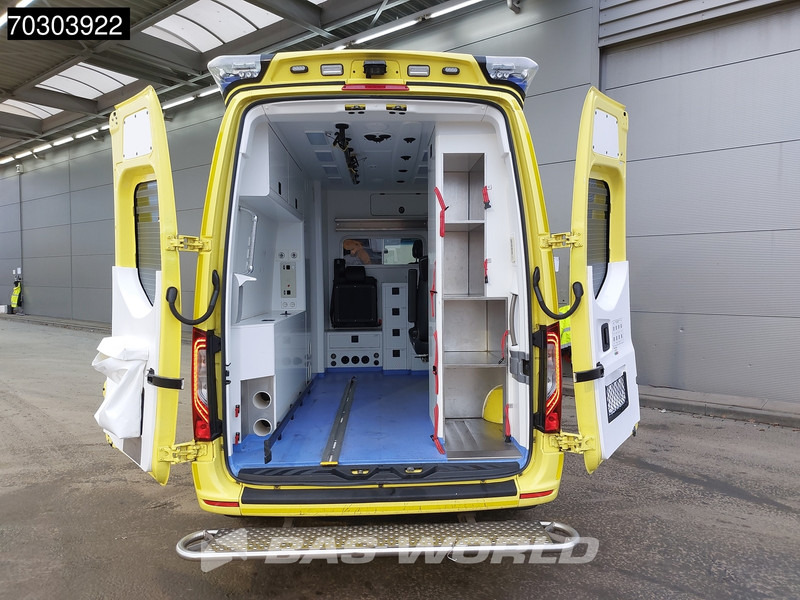 Mercedes-Benz Sprinter 319 CDI 3.0L V6 Ambulance 190PK L2H2 LED Airco Cruise Camera MBUX CarPlay Euro6 Krankenwagen Rettungswagen L2 8m3 Airco Cruise c - Ambulância: foto 3 Mercedes-Benz Sprinter 319 CDI 3.0L V6 Ambulance 190PK L2H2 LED Airco Cruise Camera MBUX CarPlay Euro6 Krankenwagen Rettungswagen L2 8m3 Airco Cruise c - Ambulância: foto 3