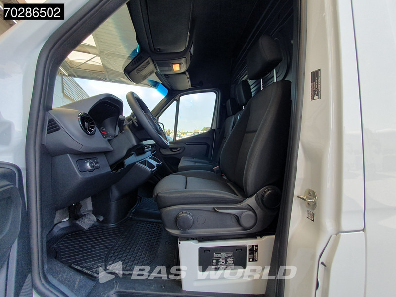 Furgão Mercedes-Benz Sprinter 319 CDI Automaat L2H2 190PK Trekhaak Airco Camera Parkeersensoren Euro6 L2 12m3 Airco Trekhaak: foto 12
