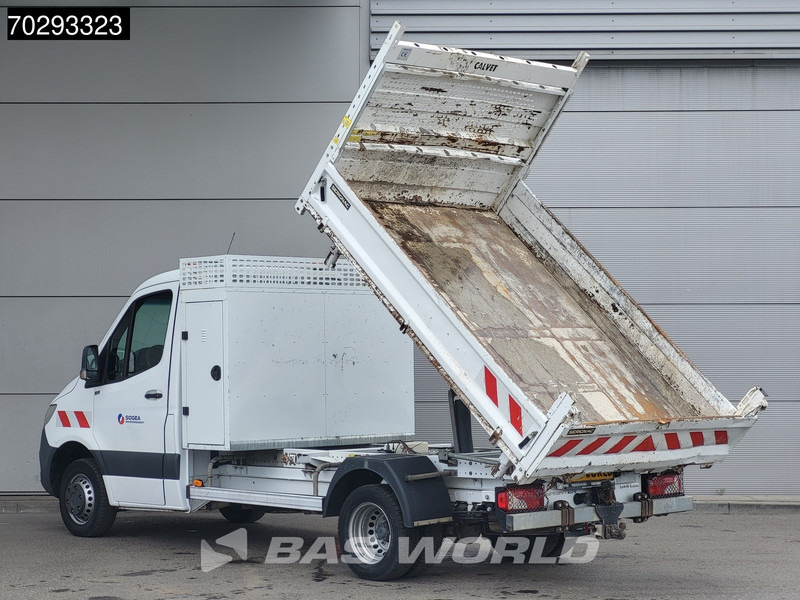 Mercedes-Benz Sprinter 514 CDI 3 zijdige Kipper 3.5t trekhaak MBUX Navi Camera Tipper Benne Open laadbak Kieper 2m3 Airco Trekhaak Cruise control - Carrinha basculante: foto 3 Mercedes-Benz Sprinter 514 CDI 3 zijdige Kipper 3.5t trekhaak MBUX Navi Camera Tipper Benne Open laadbak Kieper 2m3 Airco Trekhaak Cruise control - Carrinha basculante: foto 3