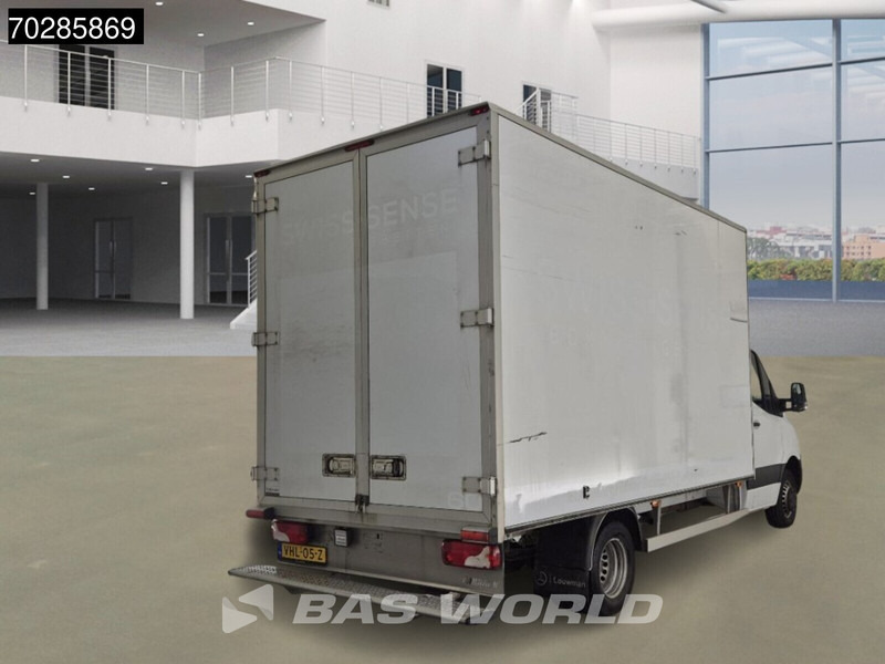 Mercedes-Benz Sprinter 514 CDI COMING SOON! Automaat Dubbellucht Bakwagen Navi Airco Cruise Camera MBUX Euro6 Meubelbak Koffer 20m3 Airco Cruise contro - Carrinha de contentor: foto 2 Mercedes-Benz Sprinter 514 CDI COMING SOON! Automaat Dubbellucht Bakwagen Navi Airco Cruise Camera MBUX Euro6 Meubelbak Koffer 20m3 Airco Cruise contro - Carrinha de contentor: foto 2