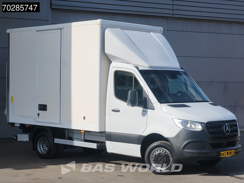 Mercedes-Benz Sprinter 514 CDI Laadklep Automaat Zijdeur Bakwagen Dubbellucht Airco Cruise MBUX CarPlay Euro6 Meubelbak Koffer 17m3 Airco Cruise contro - Carrinha de contentor: foto 3 Mercedes-Benz Sprinter 514 CDI Laadklep Automaat Zijdeur Bakwagen Dubbellucht Airco Cruise MBUX CarPlay Euro6 Meubelbak Koffer 17m3 Airco Cruise contro - Carrinha de contentor: foto 3