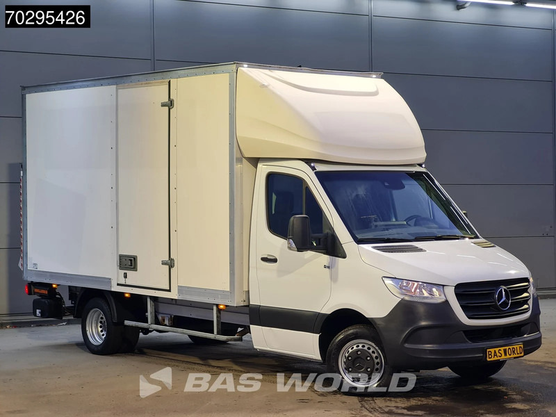 Mercedes-Benz Sprinter 514 CDI Laadklep Dubbellucht Zijdeur Bakwagen Airco Cruise MBUX CarPlay D'Hollandia Euro6 Meubelbak Koffer Airco Cruise control - Carrinha de contentor: foto 5 Mercedes-Benz Sprinter 514 CDI Laadklep Dubbellucht Zijdeur Bakwagen Airco Cruise MBUX CarPlay D'Hollandia Euro6 Meubelbak Koffer Airco Cruise control - Carrinha de contentor: foto 5