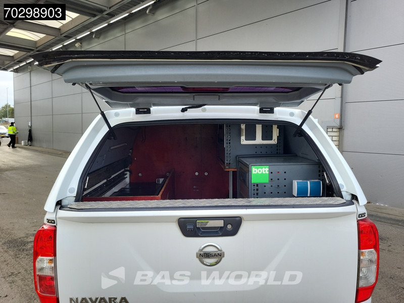 Pick-up Nissan Navara 160PK Trekhaak Navi Airco Cruise Camera Parkeersensoren Standkachel Werkplaatsinrichting Euro6 Airco Trekhaak Cruise control: foto 6 Pick-up Nissan Navara 160PK Trekhaak Navi Airco Cruise Camera Parkeersensoren Standkachel Werkplaatsinrichting Euro6 Airco Trekhaak Cruise control: foto 6