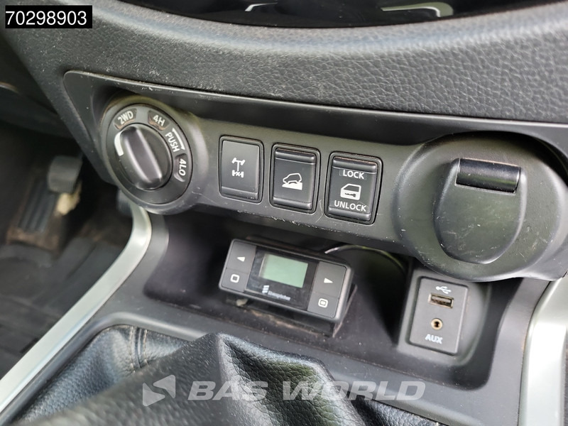 Pick-up Nissan Navara 160PK Trekhaak Navi Airco Cruise Camera Parkeersensoren Standkachel Werkplaatsinrichting Euro6 Airco Trekhaak Cruise control: foto 18 Pick-up Nissan Navara 160PK Trekhaak Navi Airco Cruise Camera Parkeersensoren Standkachel Werkplaatsinrichting Euro6 Airco Trekhaak Cruise control: foto 18