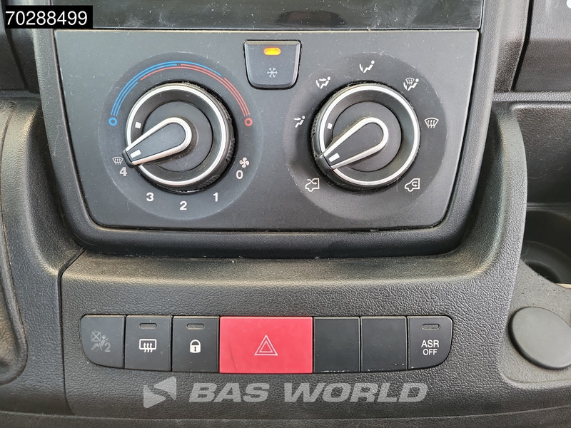 Carrinha de caixa aberta Peugeot Boxer 165PK Open Laadbak Luchtvering Trekhaak Navi Airco Euro6 Pritsche Pickup Open Box Airco Trekhaak: foto 10