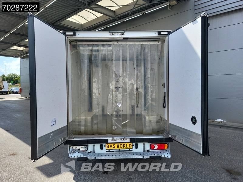 Renault Master 145PK Koelwagen Vriezer Lamberet Thermo King V-300 MAX 230V Stekker Airco Cruise Parkeersensoren Euro6 Koel Koeler Kühl Kühler Kühlwag - Carrinha frigorífica: foto 3 Renault Master 145PK Koelwagen Vriezer Lamberet Thermo King V-300 MAX 230V Stekker Airco Cruise Parkeersensoren Euro6 Koel Koeler Kühl Kühler Kühlwag - Carrinha frigorífica: foto 3
