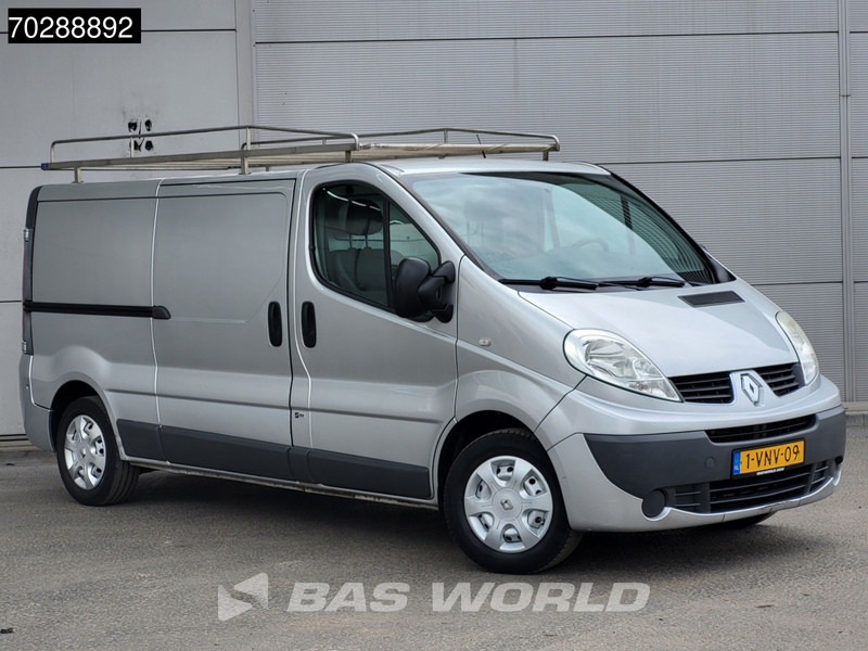 Renault Trafic 90pk L2H1 Navi Trekhaak Airco Cruise Parkeersensoren Imperiaal L2 7m3 Airco Trekhaak Cruise control - Furgão compacto: foto 2 Renault Trafic 90pk L2H1 Navi Trekhaak Airco Cruise Parkeersensoren Imperiaal L2 7m3 Airco Trekhaak Cruise control - Furgão compacto: foto 2