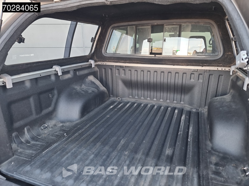 Volkswagen Amarok 260PK V6 4motion Automaat 260PK Trekhaak LED Navi Airco Cruise Camera Parkeersensoren Euro6 4wd Allrad 3m3 Airco Trekhaak Cruise - Pick-up: foto 5 Volkswagen Amarok 260PK V6 4motion Automaat 260PK Trekhaak LED Navi Airco Cruise Camera Parkeersensoren Euro6 4wd Allrad 3m3 Airco Trekhaak Cruise - Pick-up: foto 5