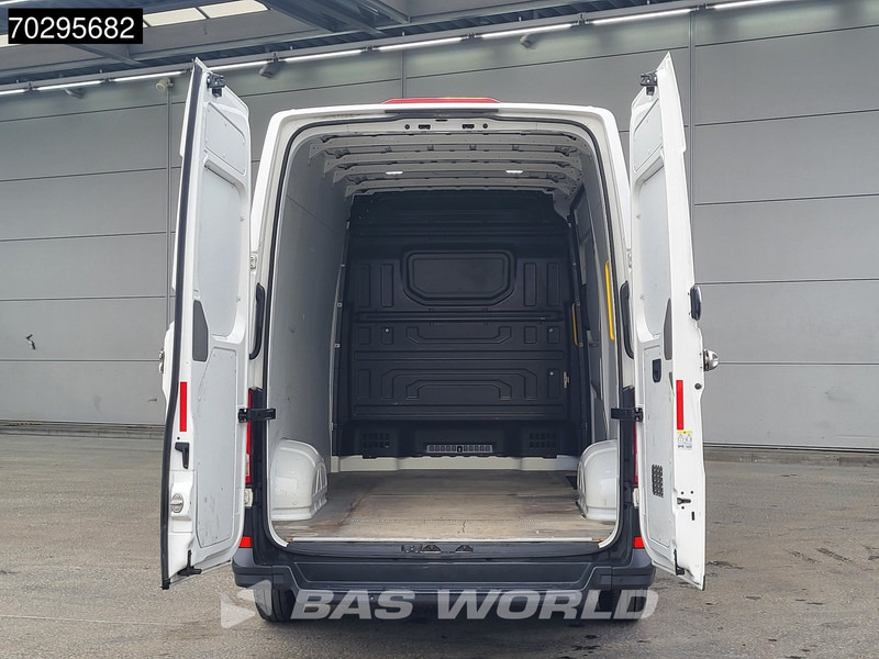 Volkswagen Crafter 140pk Automaat L3H3 Airco Cruise CarPlay L2H2 Euro6 Airco - Furgão: foto 3 Volkswagen Crafter 140pk Automaat L3H3 Airco Cruise CarPlay L2H2 Euro6 Airco - Furgão: foto 3