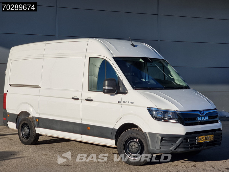 Volkswagen Crafter 140pk Automaat L3H3 Airco Trekhaak Camera Parkeersensoren Euro6 L2H2 11m3 Airco Trekhaak - Furgão: foto 3 Volkswagen Crafter 140pk Automaat L3H3 Airco Trekhaak Camera Parkeersensoren Euro6 L2H2 11m3 Airco Trekhaak - Furgão: foto 3