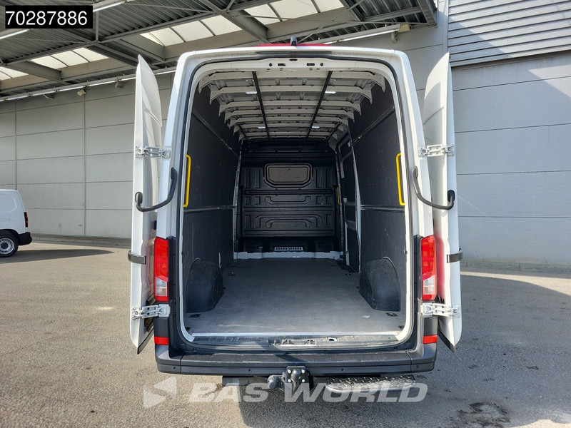 Volkswagen Crafter 140pk L4H3 Trekhaak Airco Cruise Camera Parkeersensoren Euro6 L3H2 15m3 Airco Trekhaak - Furgão: foto 3 Volkswagen Crafter 140pk L4H3 Trekhaak Airco Cruise Camera Parkeersensoren Euro6 L3H2 15m3 Airco Trekhaak - Furgão: foto 3