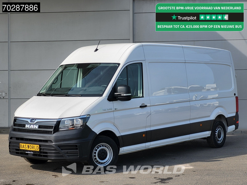 Volkswagen Crafter 140pk L4H3 Trekhaak Airco Cruise Camera Parkeersensoren Euro6 L3H2 15m3 Airco Trekhaak - Furgão: foto 1 Volkswagen Crafter 140pk L4H3 Trekhaak Airco Cruise Camera Parkeersensoren Euro6 L3H2 15m3 Airco Trekhaak - Furgão: foto 1