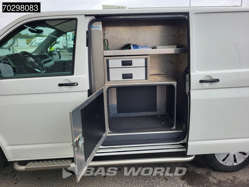 Furgão compacto Volkswagen Transporter 150PK 4Motion 4x4 L1H1 Navi Airco Cruise Camera Parkeersensoren v+a Standkachel APK 10-2026 Euro6 L1 Kompakt 4WD Allrad Airco Cruise c: foto 8 Furgão compacto Volkswagen Transporter 150PK 4Motion 4x4 L1H1 Navi Airco Cruise Camera Parkeersensoren v+a Standkachel APK 10-2026 Euro6 L1 Kompakt 4WD Allrad Airco Cruise c: foto 8
