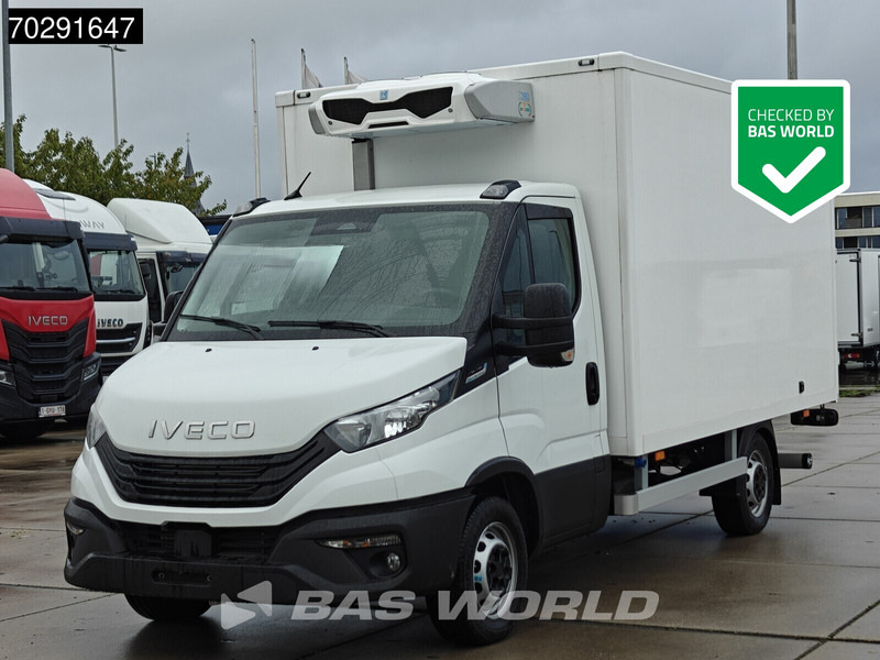 Iveco Daily 35S18 3.0L Automaat Laadklep Koelwagen Zanotti Z380 230v Stekker ACC Navi Airco Camera Euro6 Bakwagen Gekoeld Koel Koeler Kühl K - Carrinha frigorífica: foto 1 Iveco Daily 35S18 3.0L Automaat Laadklep Koelwagen Zanotti Z380 230v Stekker ACC Navi Airco Camera Euro6 Bakwagen Gekoeld Koel Koeler Kühl K - Carrinha frigorífica: foto 1