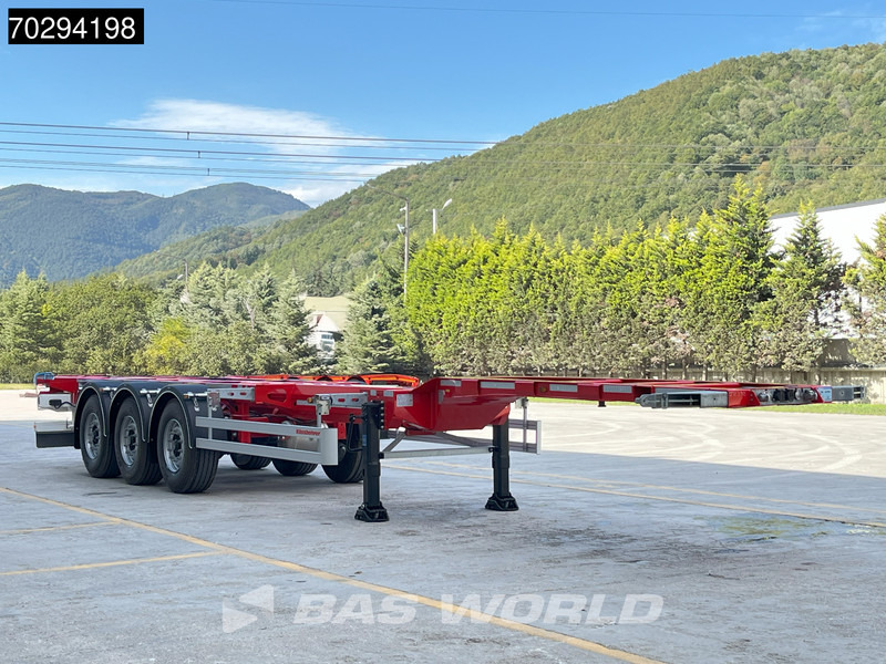 Kässbohrer 3 axles 40 ft 45 ft - Semi-reboque transportador de contêineres/ Caixa móvel: foto 5 Kässbohrer 3 axles 40 ft 45 ft - Semi-reboque transportador de contêineres/ Caixa móvel: foto 5