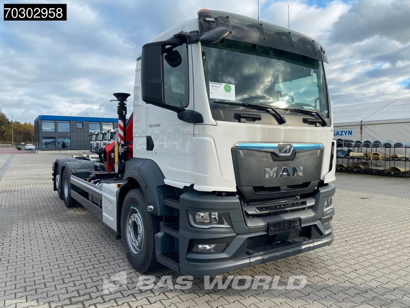 MAN TGS 26.440 6X2 NEW! Fassi 235A Crane Hyva 20-57-S Lift+ Steering Axle Euro 6 - Camião polibenne, Camião grua: foto 3 MAN TGS 26.440 6X2 NEW! Fassi 235A Crane Hyva 20-57-S Lift+ Steering Axle Euro 6 - Camião polibenne, Camião grua: foto 3