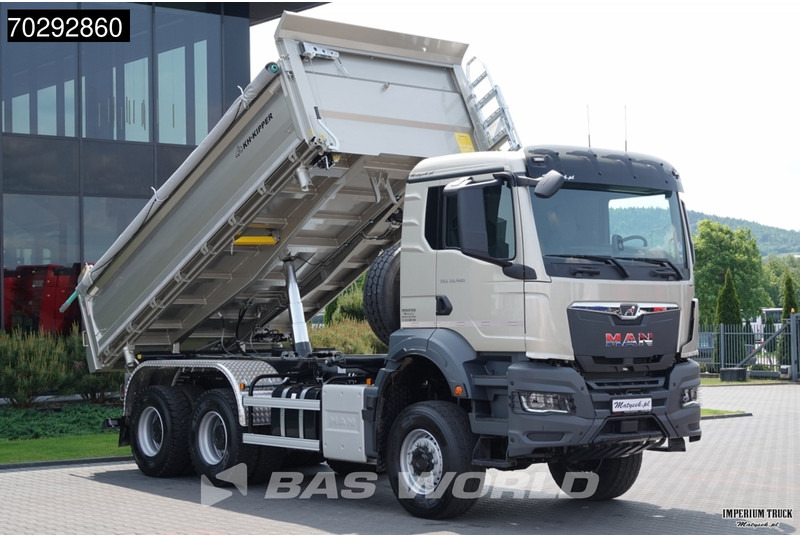 MAN TGS 33.480 TGS 6X6 6x6 3-Way Kipper Big-Axle Euro 6 - Camião basculante: foto 3 MAN TGS 33.480 TGS 6X6 6x6 3-Way Kipper Big-Axle Euro 6 - Camião basculante: foto 3