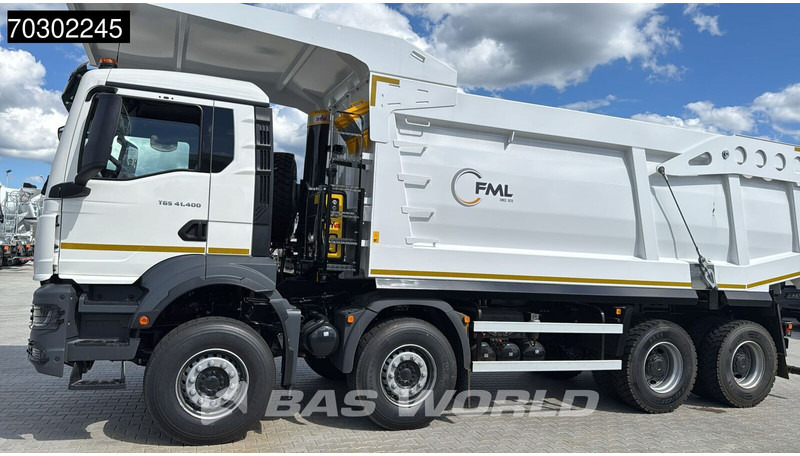MAN TGS 41.400 8X4 23m3 Wielton Mining tipper Manual Steel suspension EURO 2 - Camião basculante: foto 5 MAN TGS 41.400 8X4 23m3 Wielton Mining tipper Manual Steel suspension EURO 2 - Camião basculante: foto 5