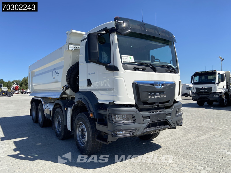 MAN TGS 41.400 8X4 NEW! 20m3 KH Kipper Manual Steel suspension Big-Axle EURO 2 - Camião basculante: foto 3 MAN TGS 41.400 8X4 NEW! 20m3 KH Kipper Manual Steel suspension Big-Axle EURO 2 - Camião basculante: foto 3