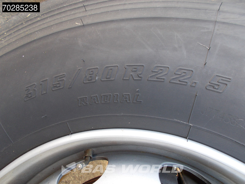 Locação financeira de Mercedes-Benz Arocs 4145 8X4 10m3 Schwing Stetter mixer Manual Steelsuspension Euro 3 Mercedes-Benz Arocs 4145 8X4 10m3 Schwing Stetter mixer Manual Steelsuspension Euro 3: foto 15 Locação financeira de Mercedes-Benz Arocs 4145 8X4 10m3 Schwing Stetter mixer Manual Steelsuspension Euro 3 Mercedes-Benz Arocs 4145 8X4 10m3 Schwing Stetter mixer Manual Steelsuspension Euro 3: foto 15