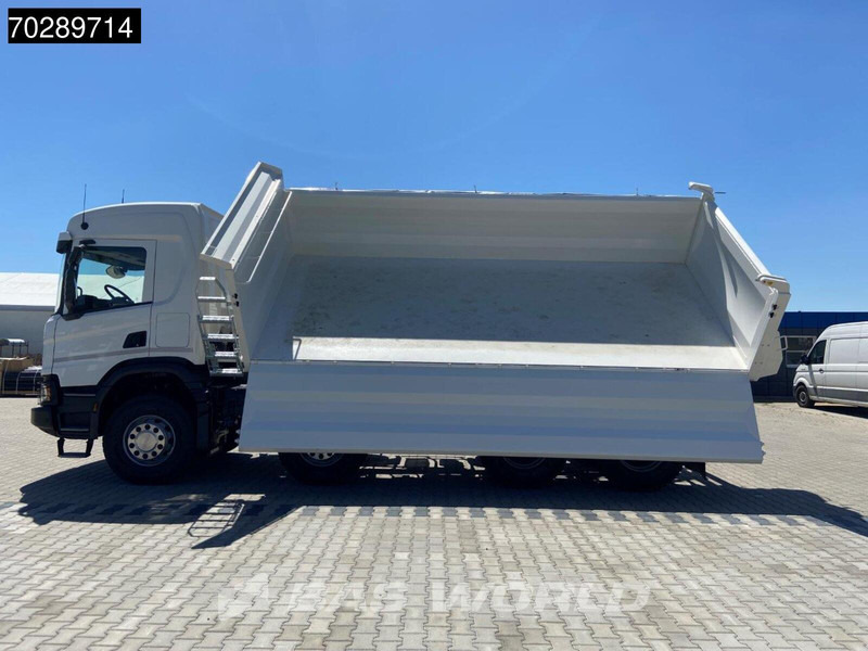 Camião basculante novo Scania P420 8X4 NEW! 13,5m3 3-way tipper Hardox450 Steel Steelsuspension Euro 6: foto 15