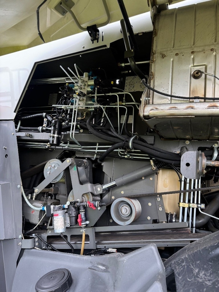 Picadora de forragem automotriz Claas Jaguar 950 Allrad: foto 14 Picadora de forragem automotriz Claas Jaguar 950 Allrad: foto 14